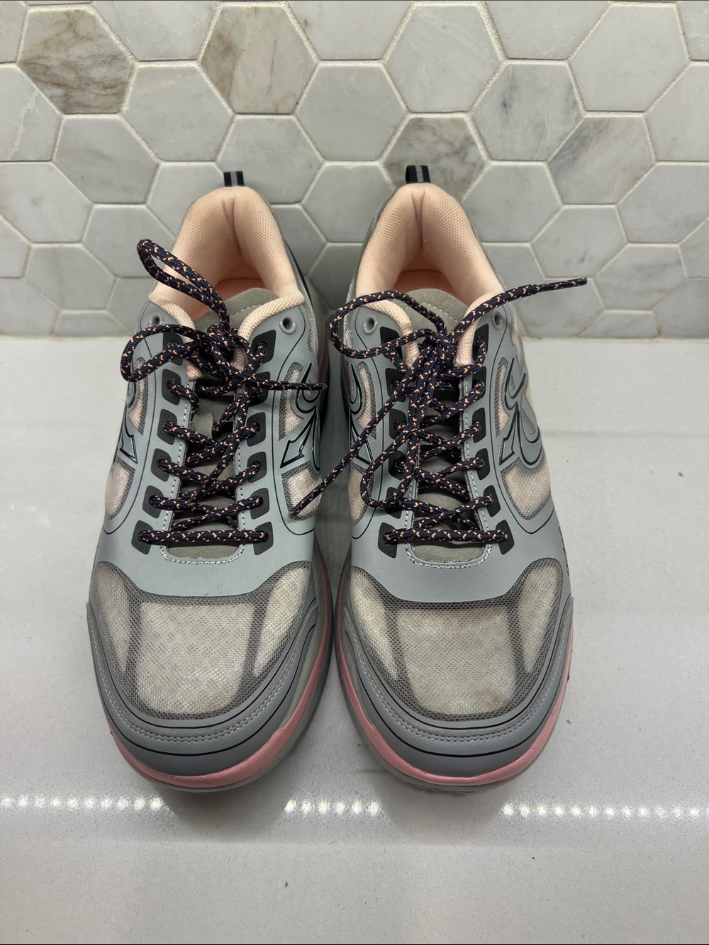 Gravity Defyer Gdefy Mighty Walk Womens Size 9.5 Gray Pink Shoes comfort Insoles